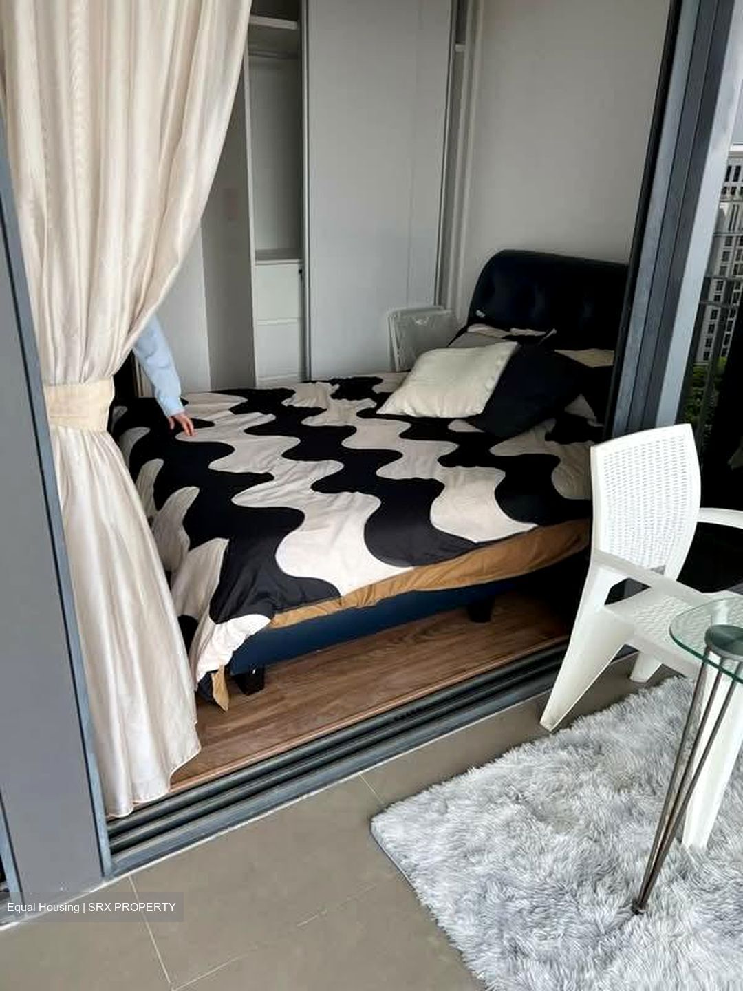 The Lakefront Residences (D22), Condominium #565816881